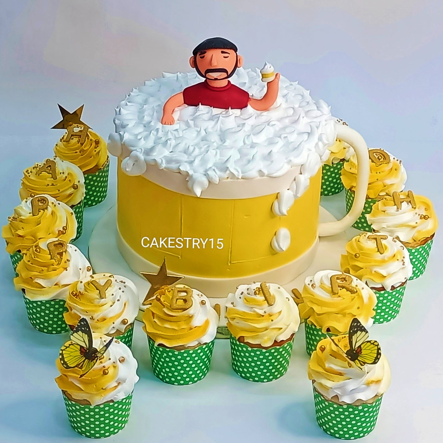 Beer Theme 1kg Cake With Cupcakes