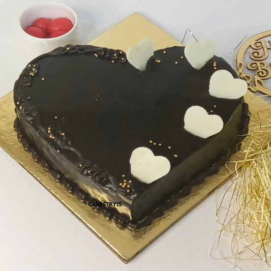 1kg chocolate ganache cake with white chocolate hearts from Cakestry15
