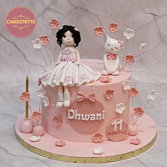 Premium kids birthday cake with floral design, theme cake Noida made with eggless cakes for milestone celebration