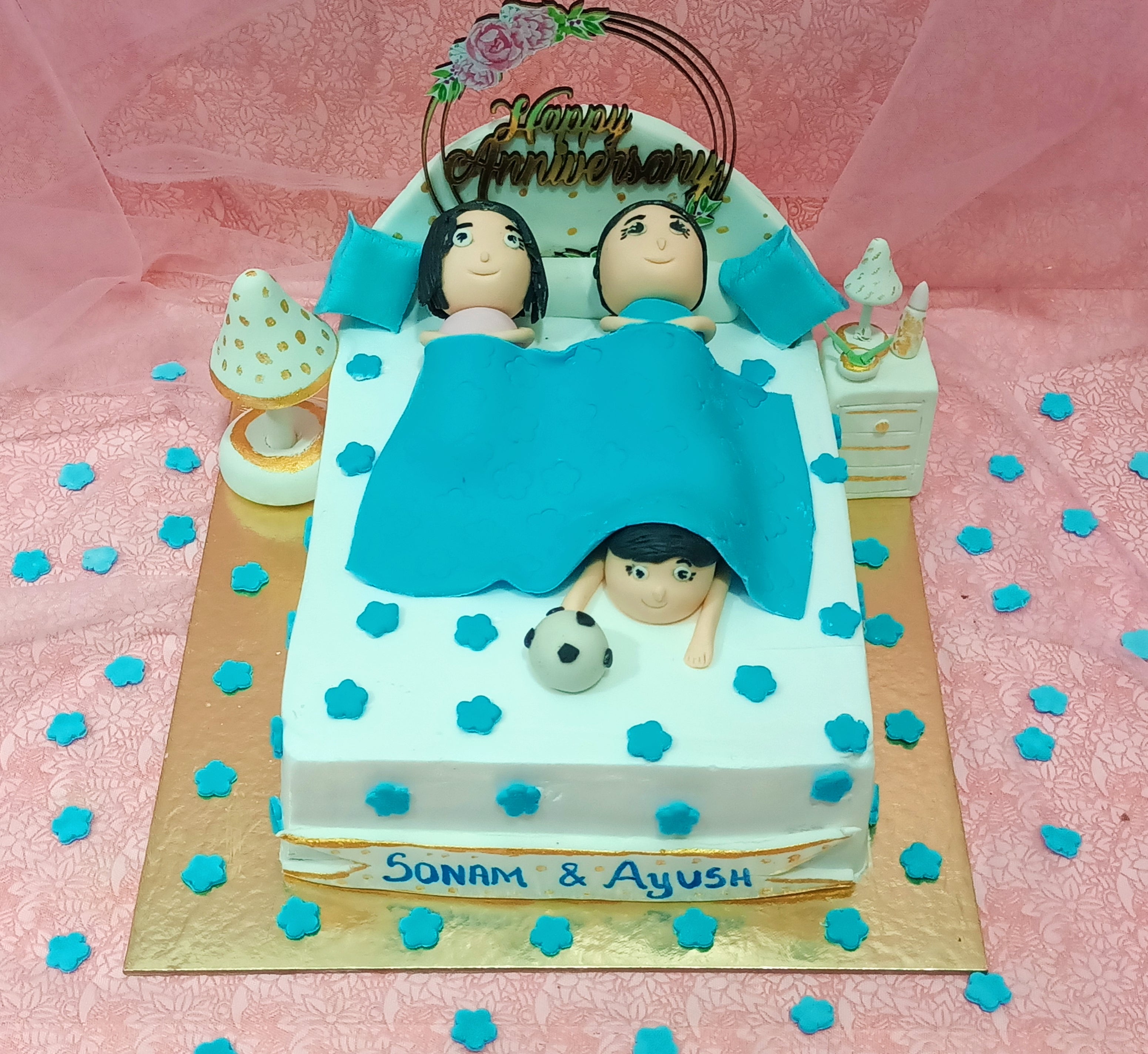 Take A Look At Bhumi Pednekars Cake-Licious Birthday Wish For Sonam Kapoor  - NDTV Food