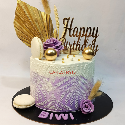 Sweetheart Surprise 1.5kg vanilla Birthday Cake by cakestry15,noida,cake close up image